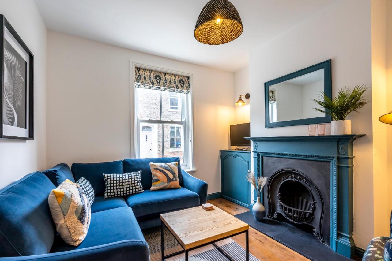 Вилла 8 Kyme Street Йорк Экстерьер фото